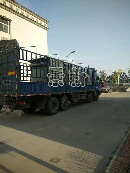 水泥攪拌站專(zhuān)用倉(cāng)頂除塵器